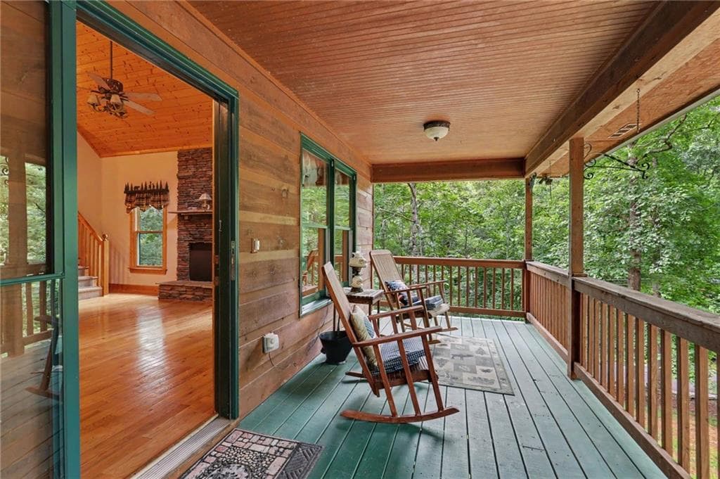 3 bedroom, 3 bathroom, 2,778 sq ft single family residence under contract at 277 Wards Creek Drive, Dahlonega, GA 30533 — photo 5