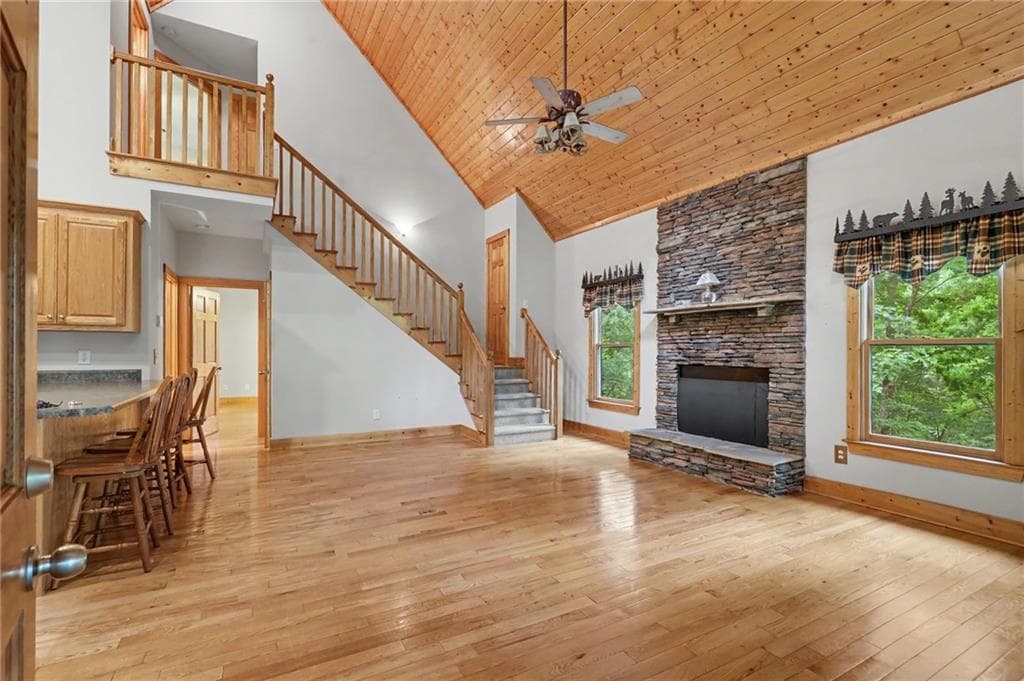 3 bedroom, 3 bathroom, 2,778 sq ft single family residence under contract at 277 Wards Creek Drive, Dahlonega, GA 30533 — photo 6