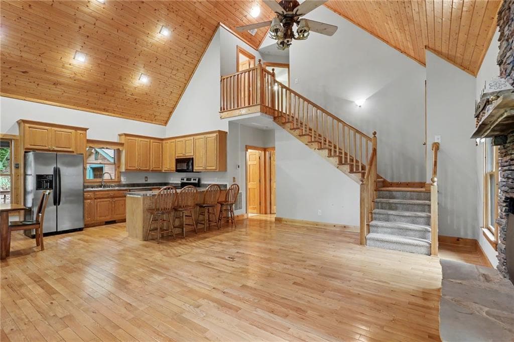 3 bedroom, 3 bathroom, 2,778 sq ft single family residence under contract at 277 Wards Creek Drive, Dahlonega, GA 30533 — photo 7