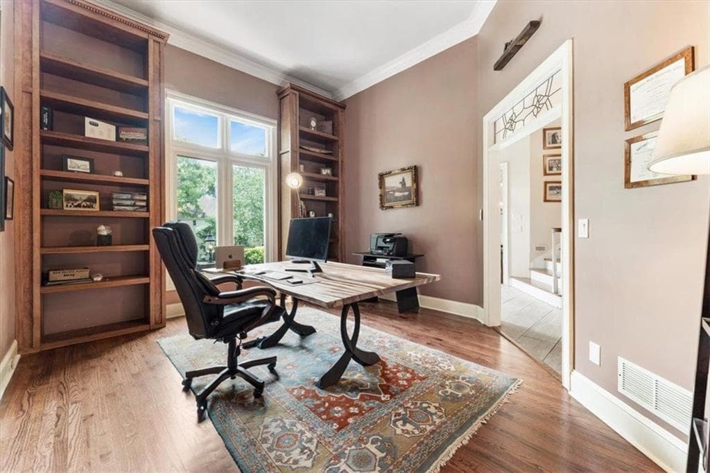 4 bedroom, 5 bathroom, 6,152 sq ft single family residence for sale at 2919 Mountain Trace, Roswell, GA 30075 — photo 8