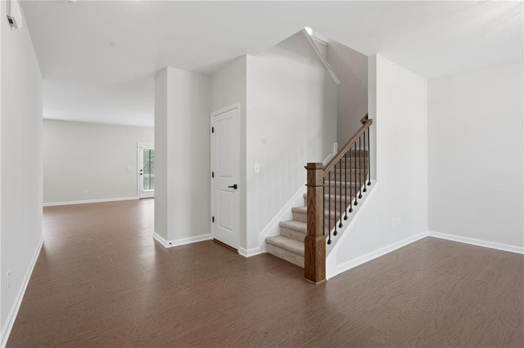 4 bedroom, 3 bathroom, 2,319 sq ft single family residence for sale at 5395 Coltman Drive, Cumming, GA 30028 — photo 8