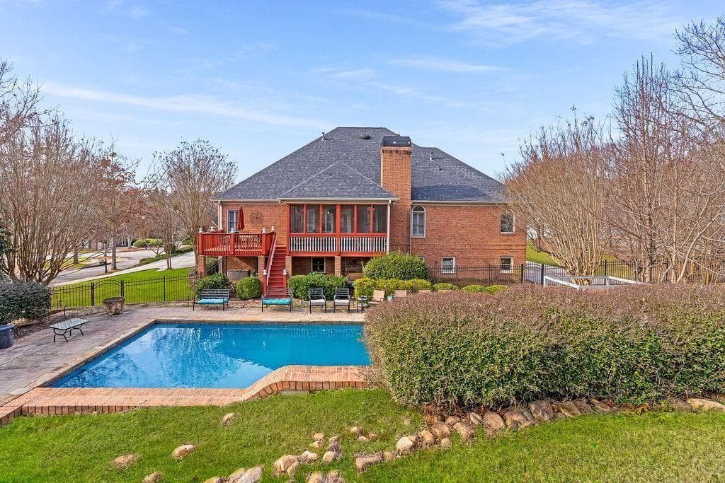 5 bedroom, 4 bathroom, 8,261 sq ft single family residence for sale at 2565 Scarlet Oak Lane, Braselton, GA 30517 — photo 2