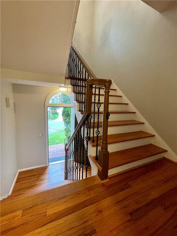 3 bedroom, 3 bathroom, 2,233 sq ft townhouse for sale at 3727 Meeting Street, Duluth, GA 30096 — photo 9
