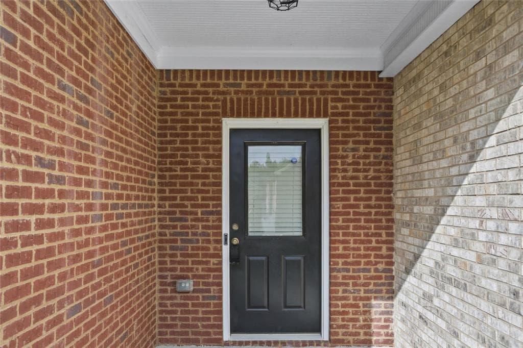3 bedroom, 3 bathroom, 2,342 sq ft townhouse for rent at 206 Britt Drive, Lawrenceville, GA 30046 for $2,100 a month — photo 2