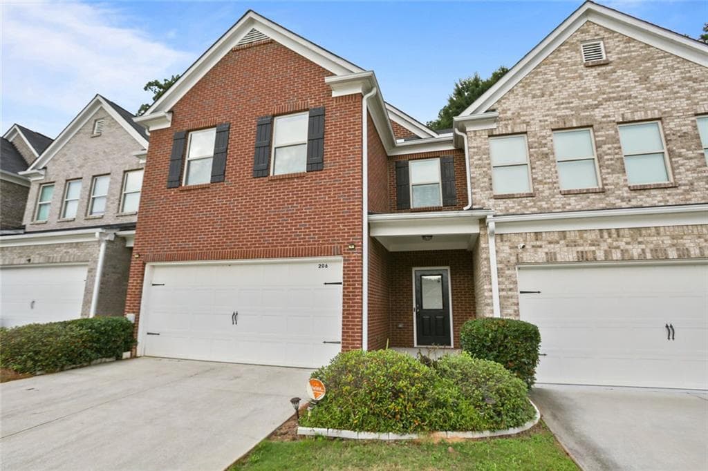 3 bedroom, 3 bathroom, 2,342 sq ft townhouse for rent at 206 Britt Drive, Lawrenceville, GA 30046 for $2,100 a month — photo 3