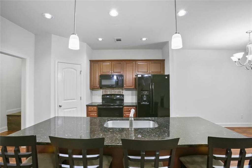 3 bedroom, 3 bathroom, 2,342 sq ft townhouse for rent at 206 Britt Drive, Lawrenceville, GA 30046 for $2,100 a month — photo 5