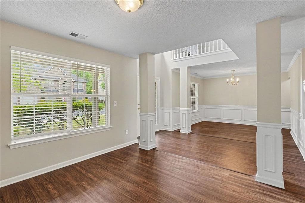 4 bedroom, 3 bathroom, 2,672 sq ft single family residence for sale at 129 Kentwood Springs Drive, Hampton, GA 30228 — photo 10