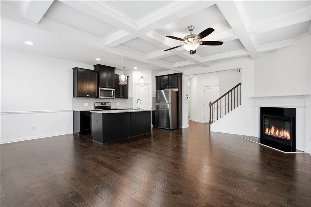 3 bedroom, 3 bathroom, 1,792 sq ft townhouse for sale at 2412 Fitts Drive, Conyers, GA 30094 — photo 6