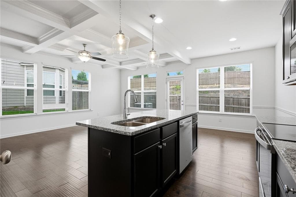 3 bedroom, 3 bathroom, 1,792 sq ft townhouse for sale at 2412 Fitts Drive, Conyers, GA 30094 — photo 8