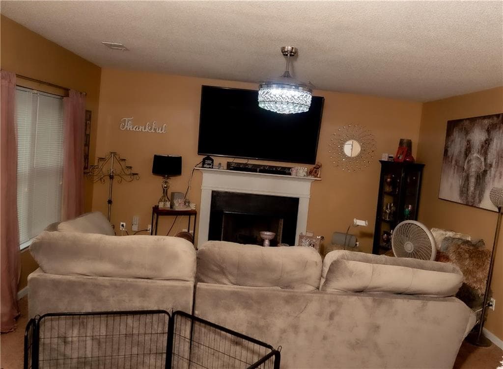 3 bedroom, 3 bathroom, 1,656 sq ft single family residence for sale at 4761 Heather Mill Trace, Snellville, GA 30039 — photo 6