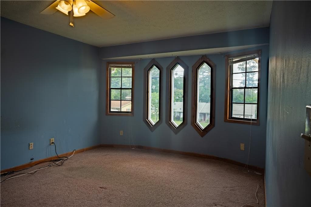 3 bedroom, 2 bathroom, 1,245 sq ft single family residence under contract at 381 Windsor Walk, Conyers, GA 30094 — photo 6