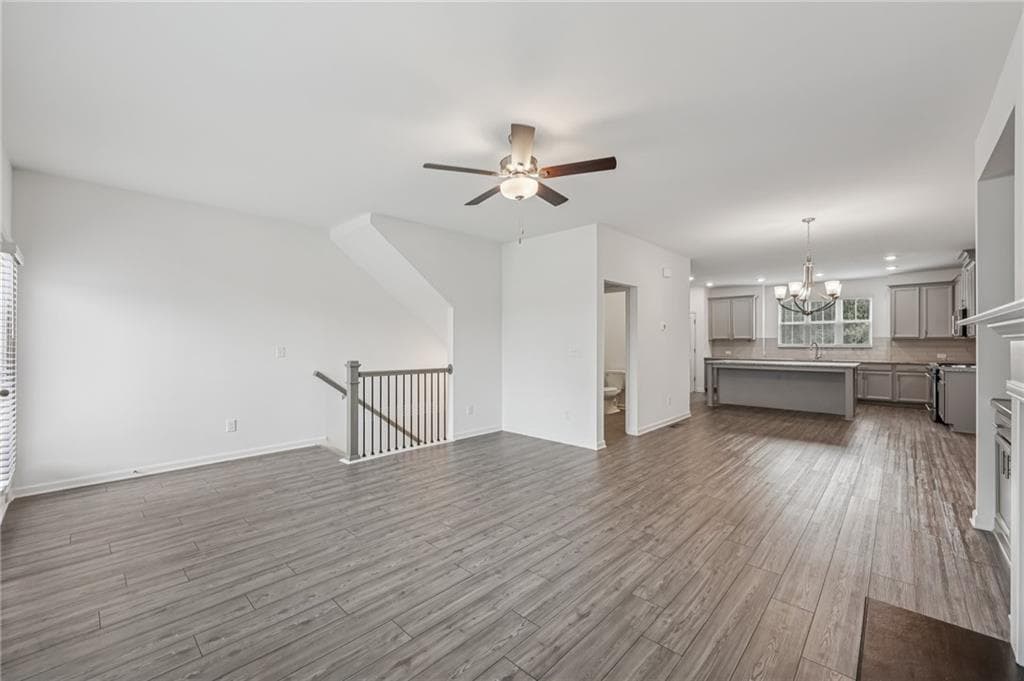 4 bedroom, 4 bathroom, 2,267 sq ft townhouse for sale at 377 Danville Avenue, Suwanee, GA 30024 — photo 8