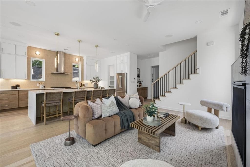 5 bedroom, 4 bathroom, 3,088 sq ft townhouse for sale at 313 Stovall Street A, Atlanta, GA 30316 — photo 4