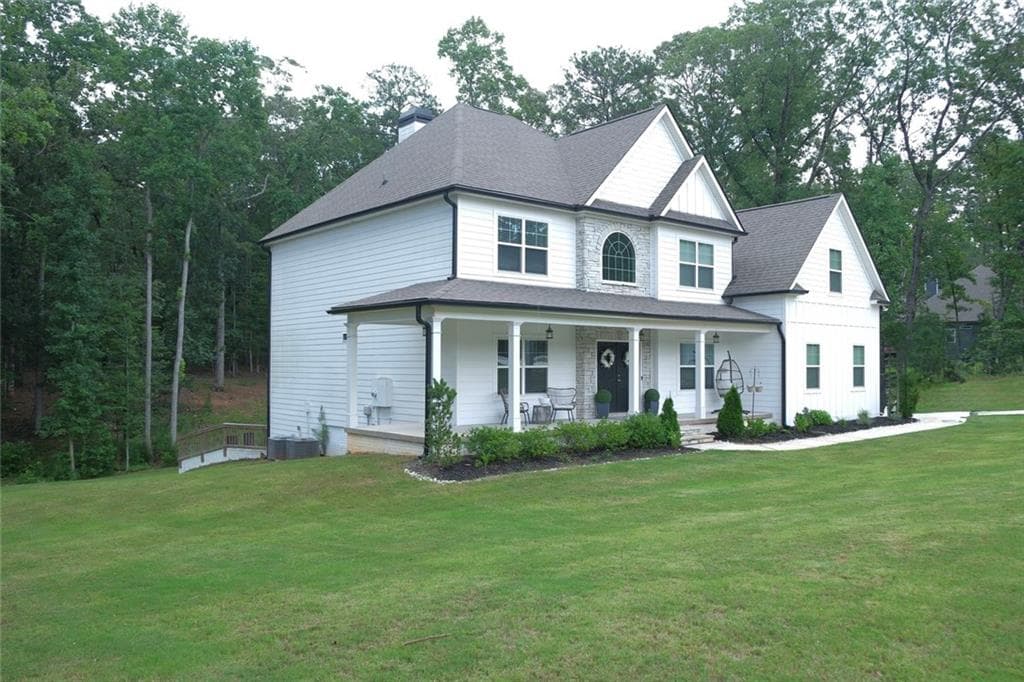 5 bedroom, 4 bathroom, 3,567 sq ft single family residence for sale at 6720 Grayland Drive, Douglasville, GA 30135 — photo 3