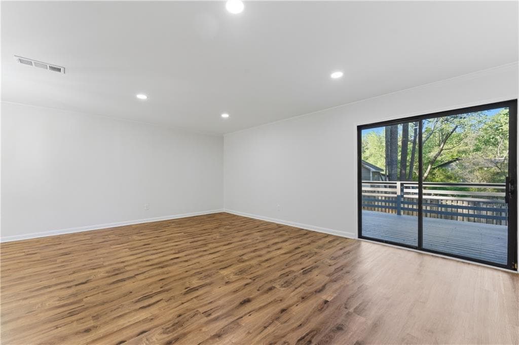 3 bedroom, 2 bathroom, 1,120 sq ft single family residence under contract at 1450 Reddington Lane, Norcross, GA 30093 — photo 5