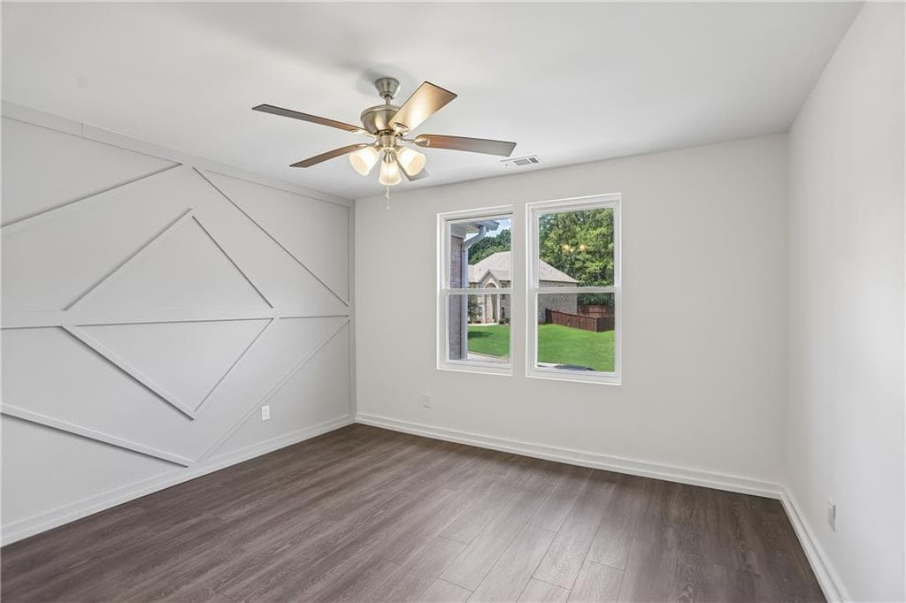 6 bedroom, 4 bathroom, 4,117 sq ft single family residence for sale at 35 Fourwood Drive, Covington, GA 30016 — photo 7