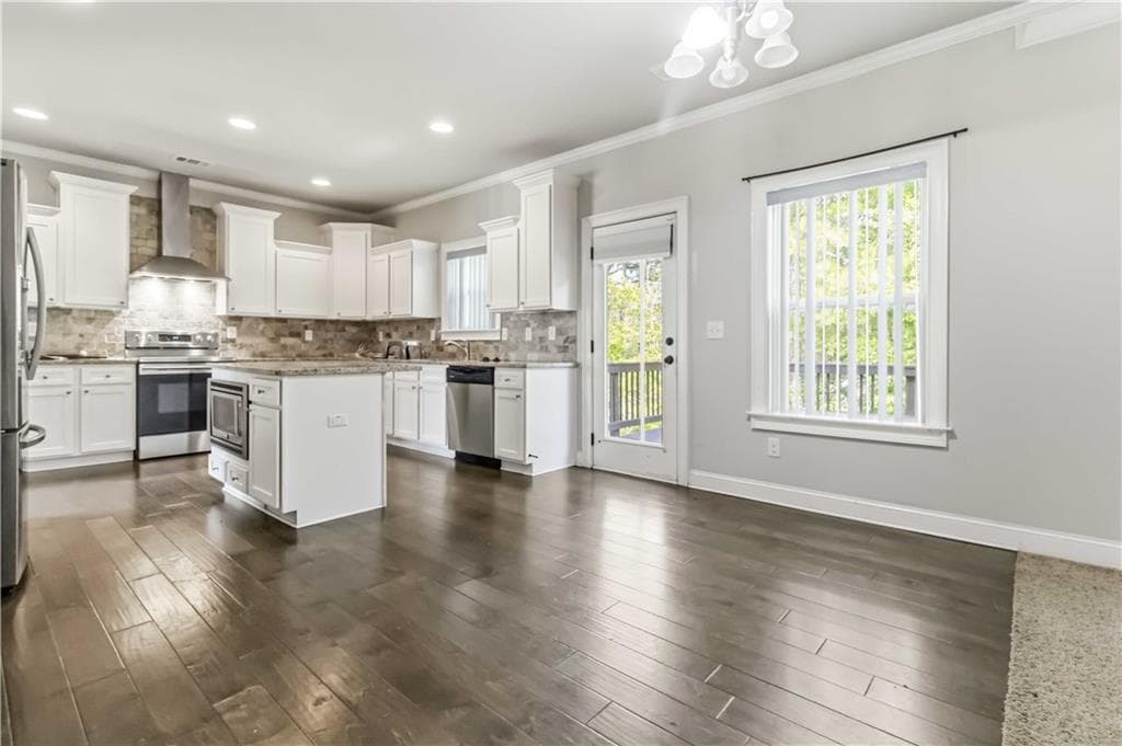 4 bedroom, 3 bathroom, 2,795 sq ft single family residence for rent at 871 Overlook Path Way, Lawrenceville, GA 30045 for $2,650 a month — photo 9