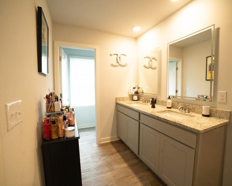 4 bedroom, 3 bathroom, 2,780 sq ft single family residence for sale at 1193 Bluecoat Circle, Hampton, GA 30228 — photo 2