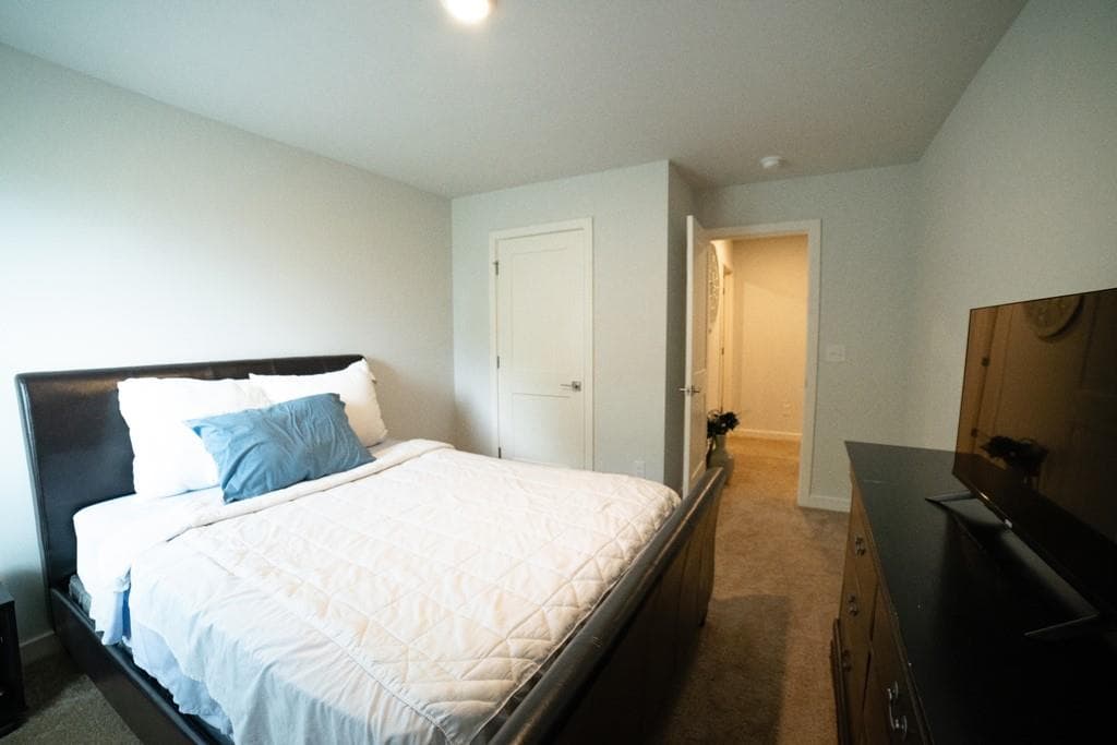 4 bedroom, 3 bathroom, 2,780 sq ft single family residence for sale at 1193 Bluecoat Circle, Hampton, GA 30228 — photo 6