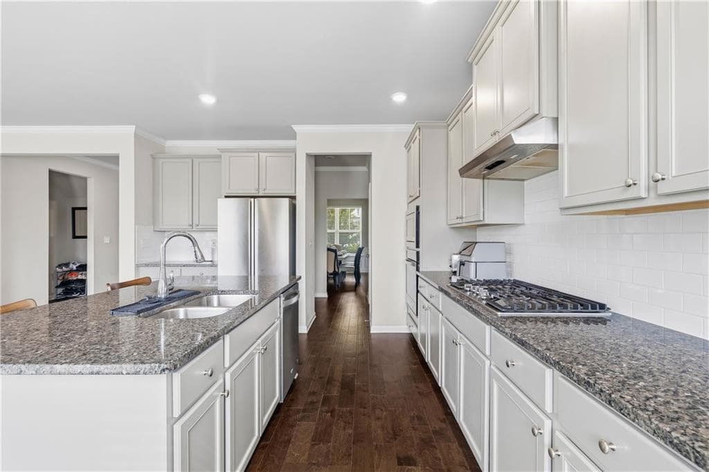 4 bedroom, 4 bathroom, 2,853 sq ft single family residence under contract at 120 Paxton Lane, Jefferson, GA 30549 — photo 8