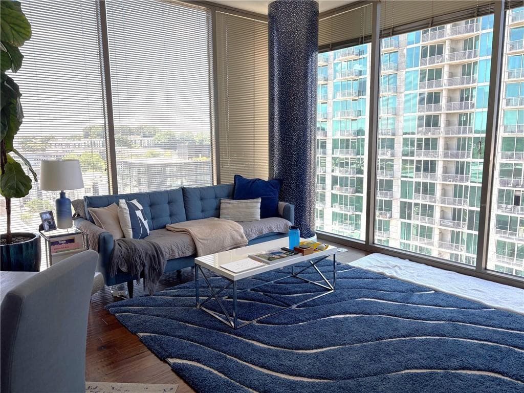 2 bedroom, 3 bathroom, 1,369 sq ft condominium for sale at 270 17th Street 1112, Atlanta, GA 30363
