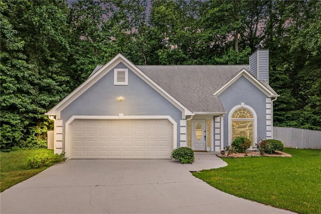 4 bedroom, 3 bathroom, 1,939 sq ft single family residence for sale at 5235 N Somerset Lane, Alpharetta, GA 30004 — photo 3