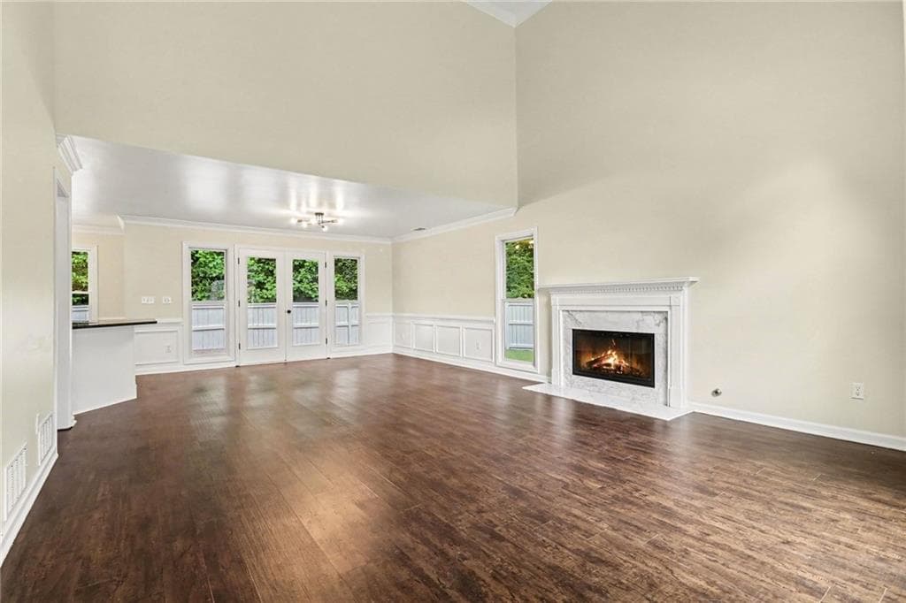 4 bedroom, 3 bathroom, 1,939 sq ft single family residence for sale at 5235 N Somerset Lane, Alpharetta, GA 30004 — photo 7