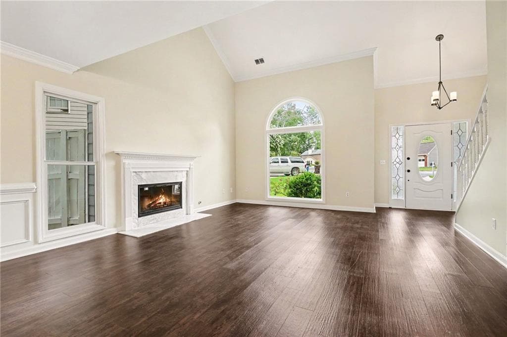 4 bedroom, 3 bathroom, 1,939 sq ft single family residence for sale at 5235 N Somerset Lane, Alpharetta, GA 30004 — photo 9
