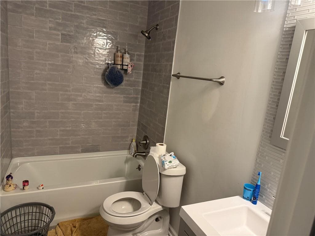 3 bedroom, 3 bathroom, 1,634 sq ft single family residence for sale at 4375 Chestnut Oaks Trace, Lithonia, GA 30038 — photo 7
