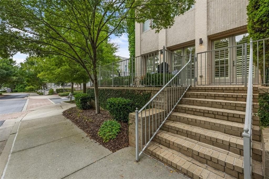 3 bedroom, 4 bathroom, 2,448 sq ft townhouse for rent at 878 3rd Street, Alpharetta, GA 30009 for $5,750 a month — photo 5
