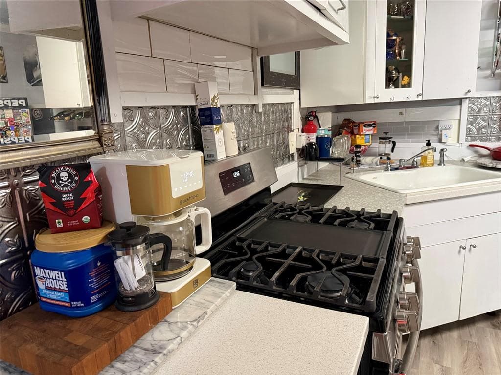 1 bedroom, 1 bathroom, 450 sq ft condominium for sale at 2477 N Decatur Road C5, Decatur, GA 30033 — photo 6