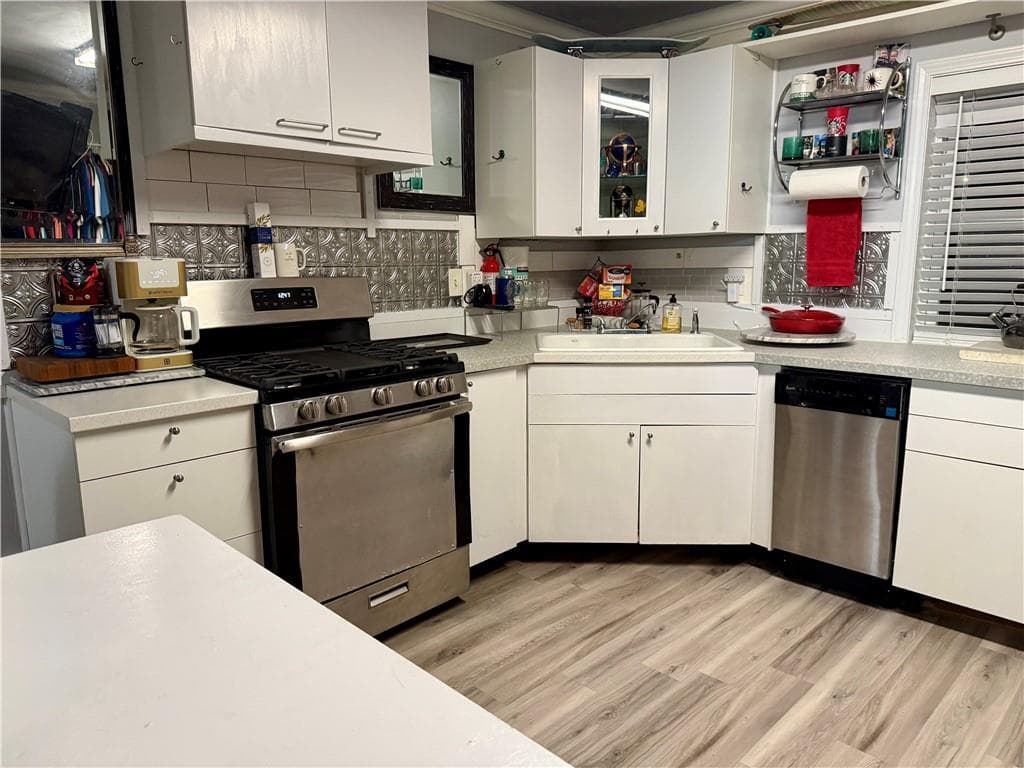 1 bedroom, 1 bathroom, 450 sq ft condominium for sale at 2477 N Decatur Road C5, Decatur, GA 30033 — photo 7