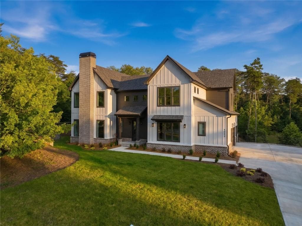6003 Bluewater Boulevard, Gainesville, GA 30506 — most recent listing photo