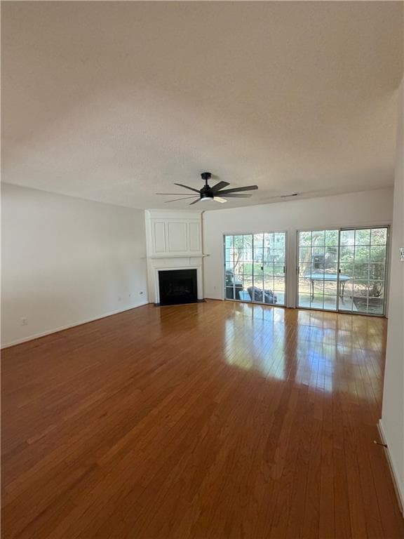 3 bedroom, 3 bathroom, 1,370 sq ft townhouse for rent at 4645 Valais Court 107, Alpharetta, GA 30022 for $2,200 a month — photo 4