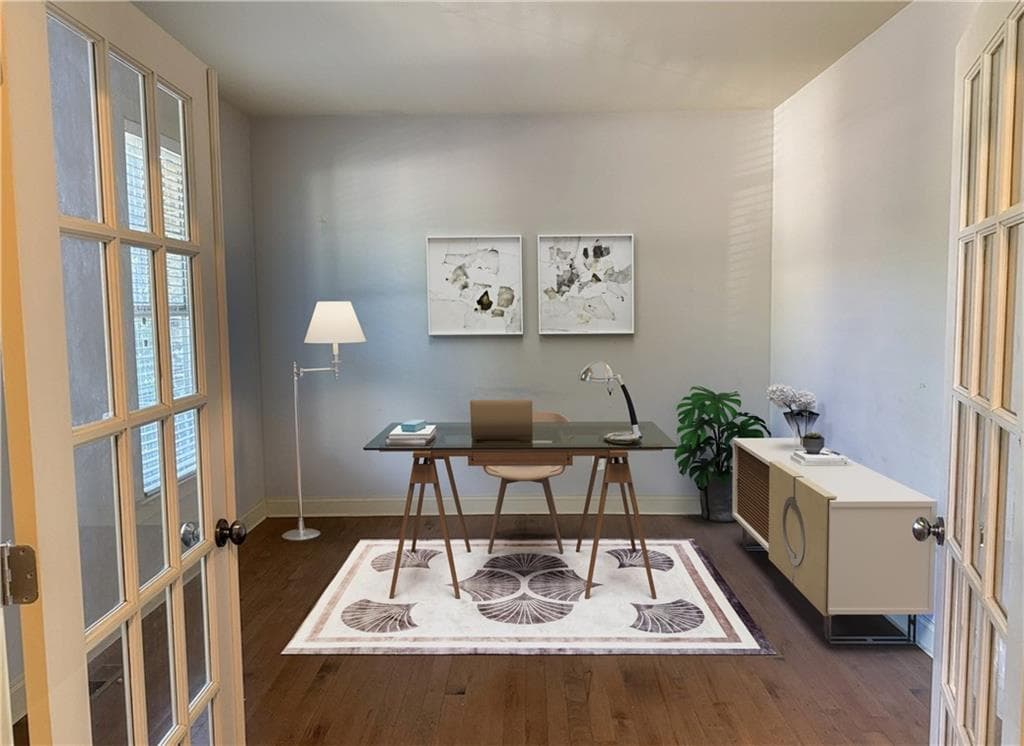 4 bedroom, 3 bathroom, 3,863 sq ft single family residence under contract at 2294 Lake Cove Court, Buford, GA 30519 — photo 5