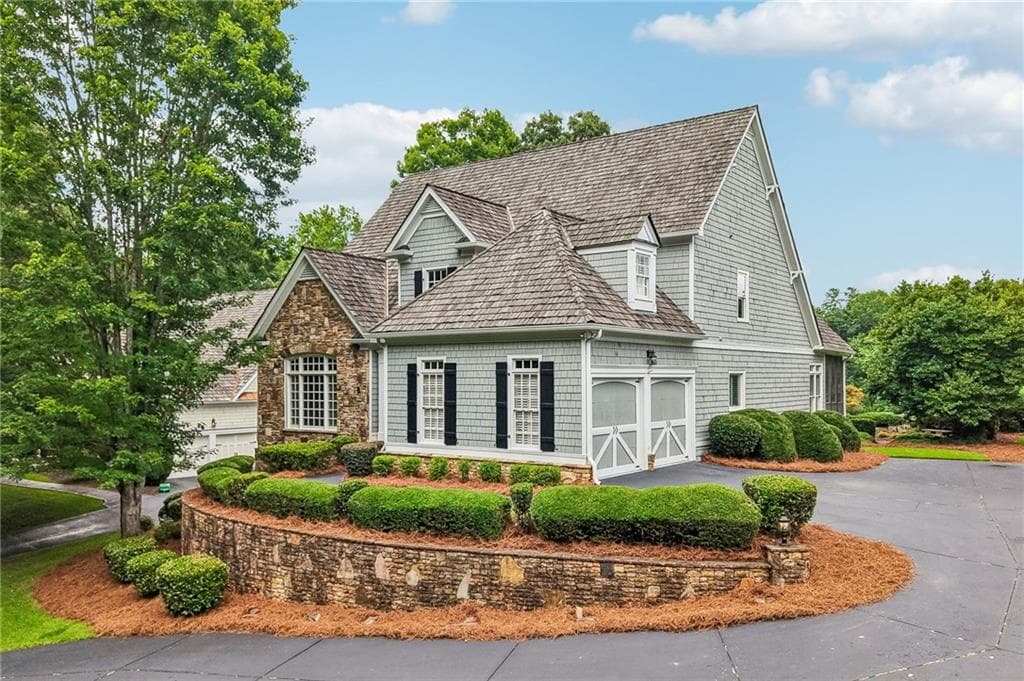 4 bedroom, 4 bathroom, 3,774 sq ft single family residence for sale at 86 NE Cove Circle, Dawsonville, GA 30534 — photo 1 of 62