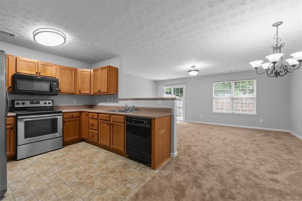 3 bedroom, 3 bathroom, 1,597 sq ft townhouse for rent at 255 Magnolia Gardens Walk, Mcdonough, GA 30253 for $1,675 a month — photo 7