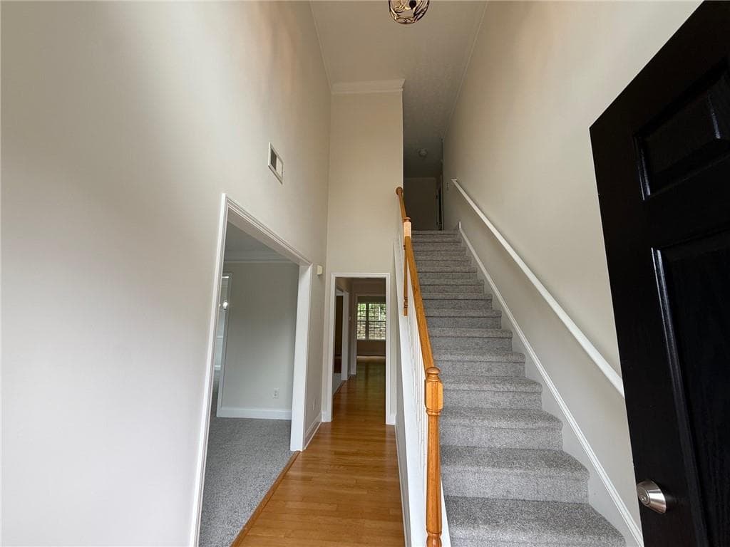 4 bedroom, 3 bathroom, 2,960 sq ft single family residence under contract at 2966 Fairton Trail, Lithonia, GA 30038 — photo 4