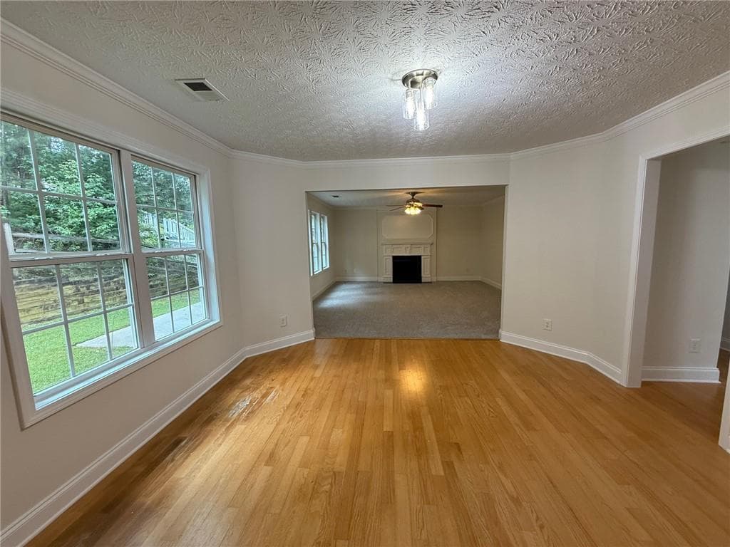4 bedroom, 3 bathroom, 2,960 sq ft single family residence under contract at 2966 Fairton Trail, Lithonia, GA 30038 — photo 8
