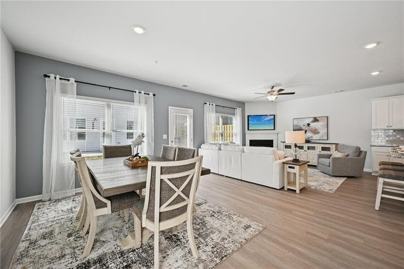 3 bedroom, 3 bathroom, 1,946 sq ft single family residence for rent at 405 Lanier Circle, Woodstock, GA 30189 for $2,300 a month — photo 6