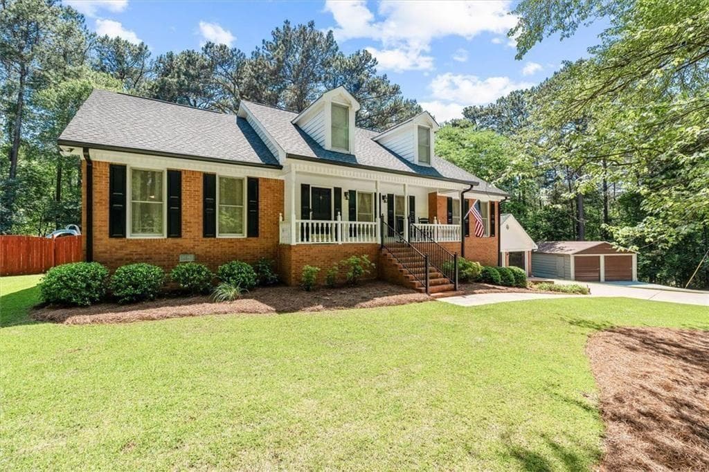 3 bedroom, 3 bathroom, 1,905 sq ft single family residence for sale at 5243 Punkintown Road, Douglasville, GA 30135 — photo 4