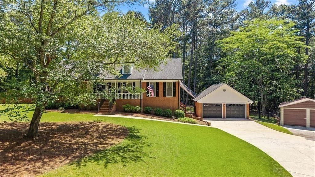 3 bedroom, 3 bathroom, 1,905 sq ft single family residence for sale at 5243 Punkintown Road, Douglasville, GA 30135 — photo 9