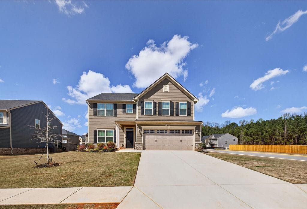 5 bedroom, 3 bathroom, 2,728 sq ft single family residence under contract at 219 Crabapple Road, Mcdonough, GA 30253