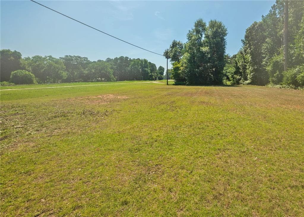 4 bedroom, 2 bathroom, 2,457 sq ft single family residence for sale at 1803 Bowman Highway, Dewy Rose, GA 30634 — photo 5