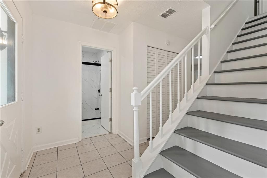 4 bedroom, 3 bathroom, 1,568 sq ft single family residence for sale at 556 Sunfield Drive, Lilburn, GA 30047 — photo 9