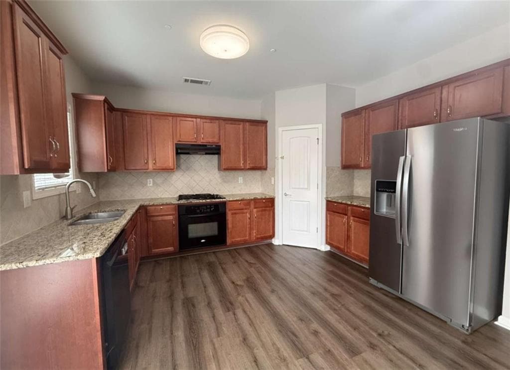 4 bedroom, 3 bathroom, 2,098 sq ft single family residence for sale at 1704 Wilford Drive, Lawrenceville, GA 30043 — photo 10