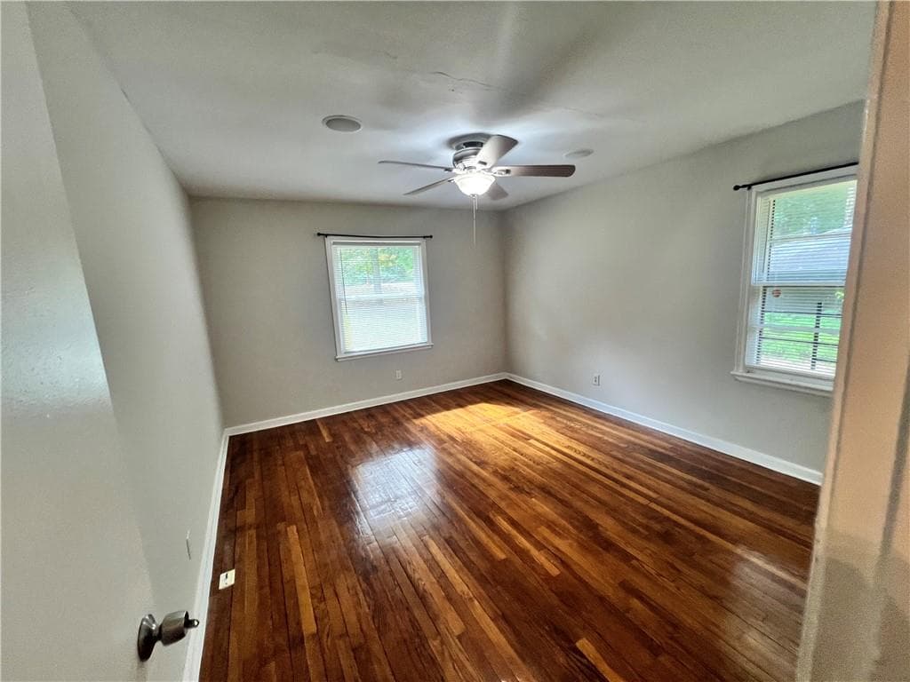 3 bedroom, 1 bathroom, 1,800 sq ft single family residence for sale at 2229 Beecher Circle, Atlanta, GA 30311 — photo 7