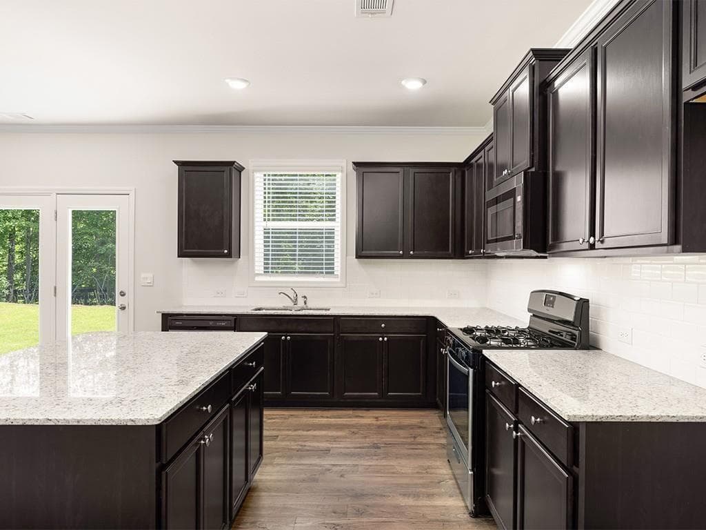 4 bedroom, 3 bathroom, 2,804 sq ft single family residence for sale at 4836 Golden Finch Lane, Powder Springs, GA 30127 — photo 3