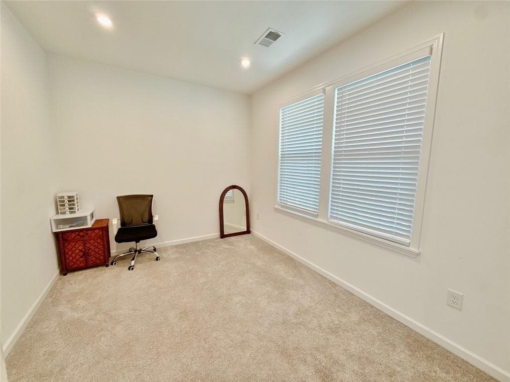 4 bedroom, 4 bathroom, 3,012 sq ft single family residence for rent at 1810 Primrose Park Road, Sugar Hill, GA 30518 for $2,800 a month — photo 4