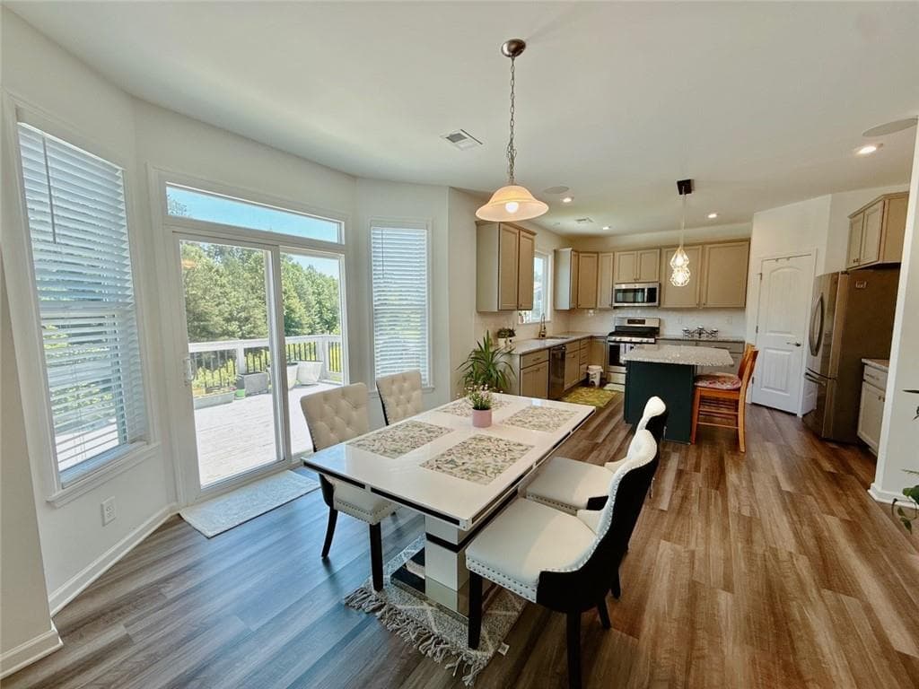 4 bedroom, 4 bathroom, 3,012 sq ft single family residence for rent at 1810 Primrose Park Road, Sugar Hill, GA 30518 for $2,800 a month — photo 6